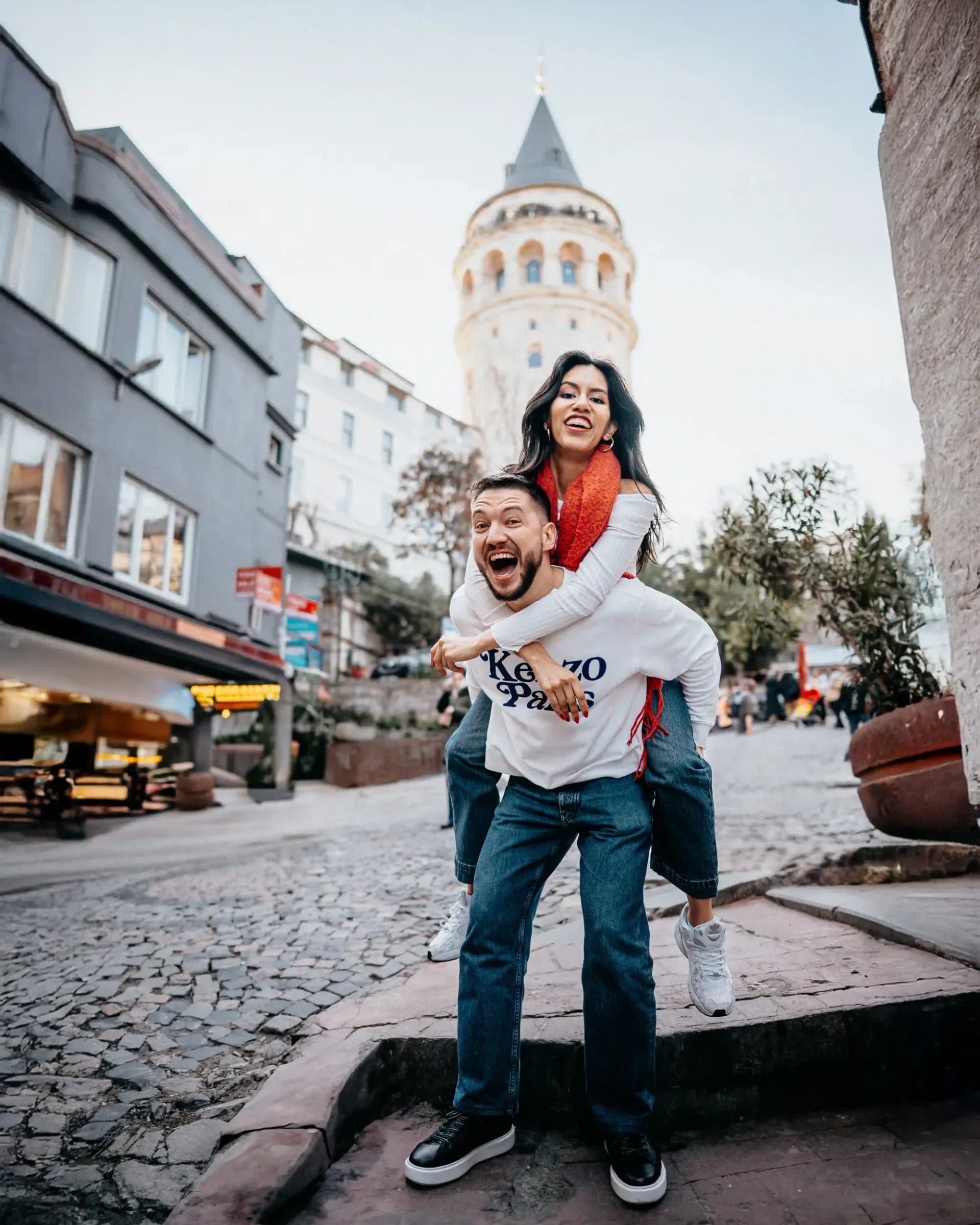 Romantic Galata Tower Photoshoot